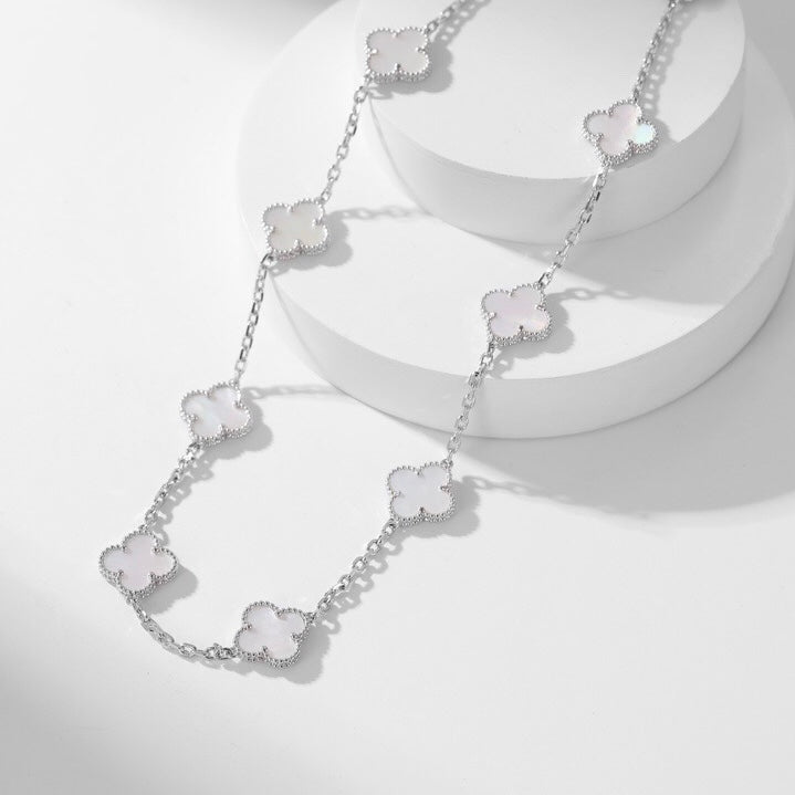 [CA]CLOVER 10 MOTIFS WHITE MOTHER OF PEARL NECKLACE