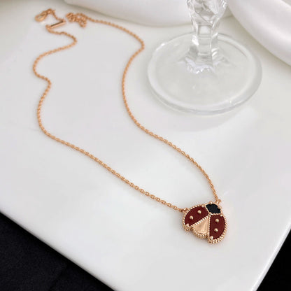 [CA]LUCKY  CARNELIANS LADYBUG NECKLACE