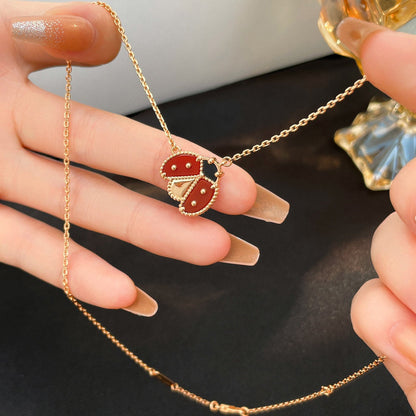 [CA]LUCKY  CARNELIANS LADYBUG NECKLACE