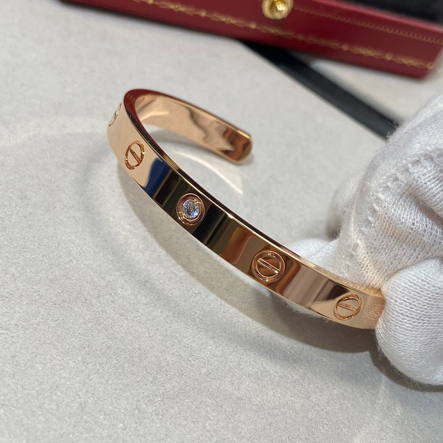 [CA]LOVE BRACELET 6.1MM 1 DIAMOND OPEN CUFF