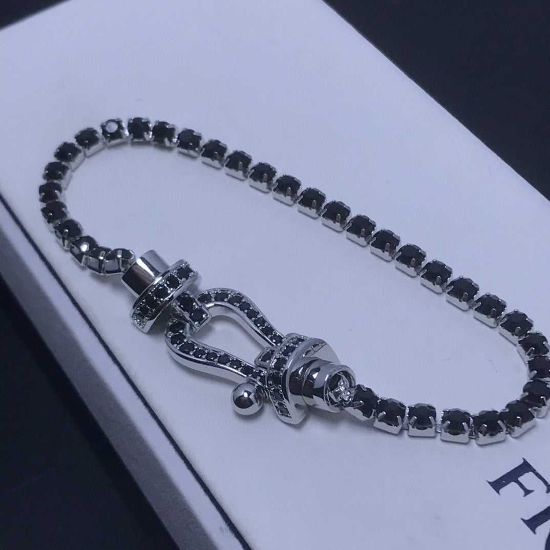 [CA]FORCE  LARGE HORSESHOE FULL DIAMOND TENNIS BRACELET