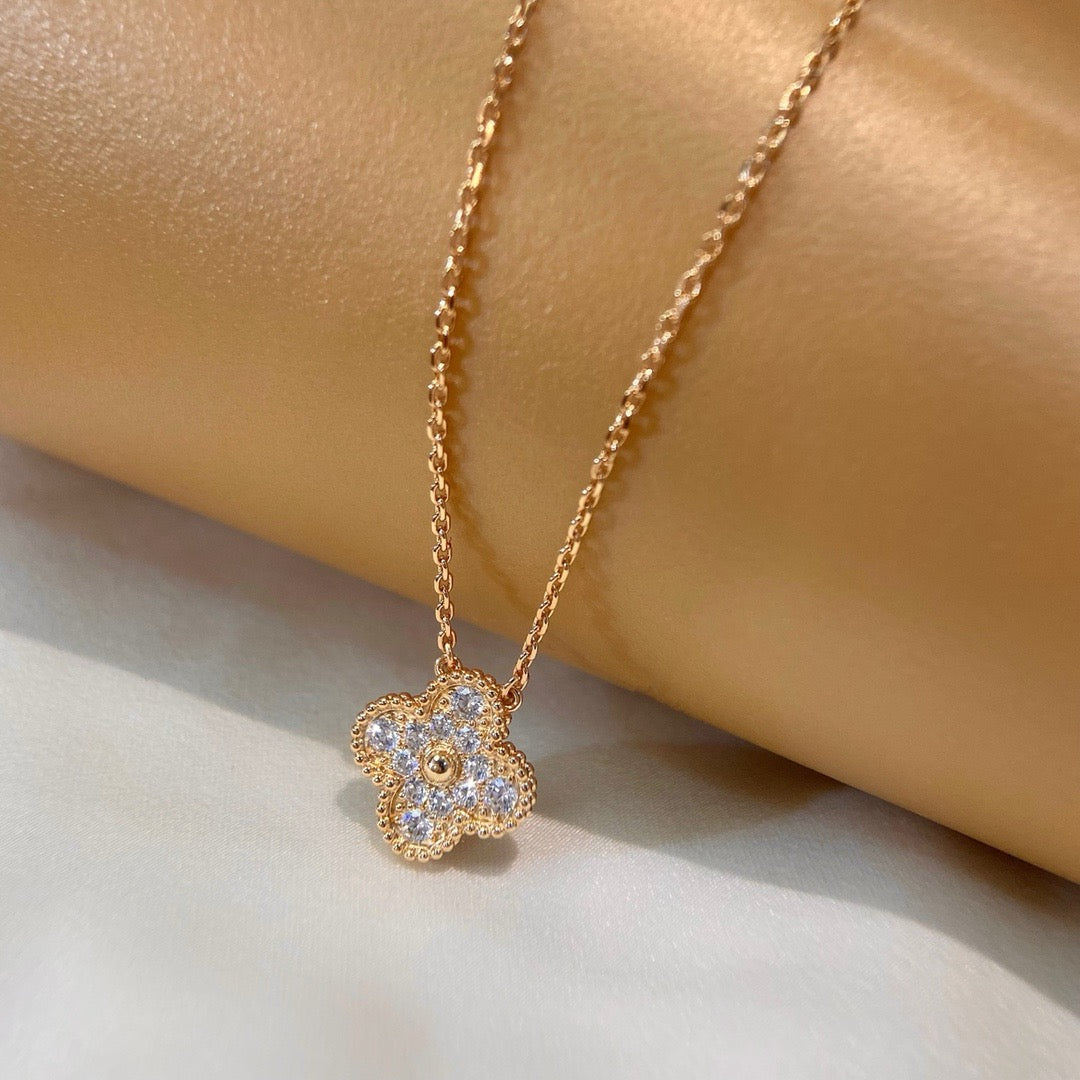 [CA]CLOVER 15MM DIAMOND SINGLE FLOWER NECKLACE