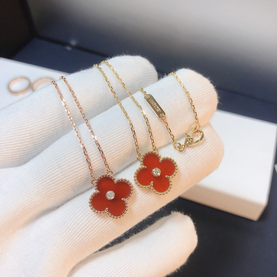 [CA]CLOVER 15MM DIAMOND CARNELIAN NECKLACE