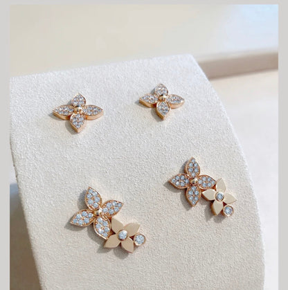 [CA]STAR BLOSSOM STUD EARRINGS PINK GOLD DIAMONDS