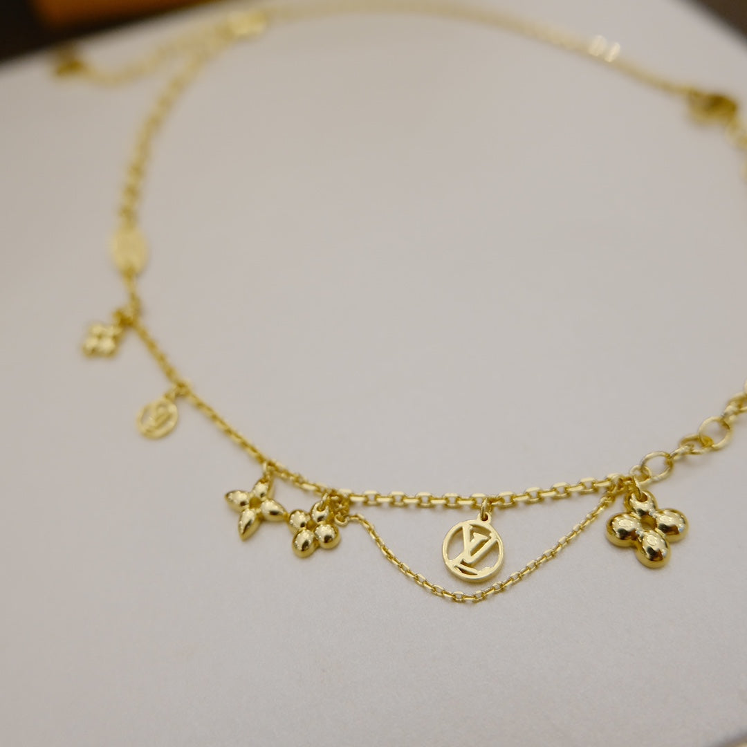 [CA]BLOOMING SUPPLE NECKLACE BRASS