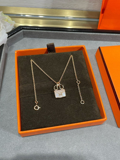 [CA]H CIRCE MOISSANITE PENDANT NECKLACE GOLD