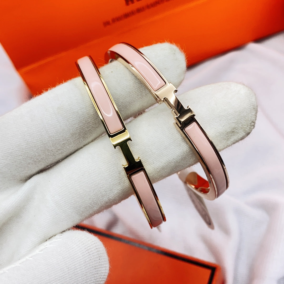 [CA]CLASSIC HM CLIC  PINK 8MM ENAMEL BRACELET