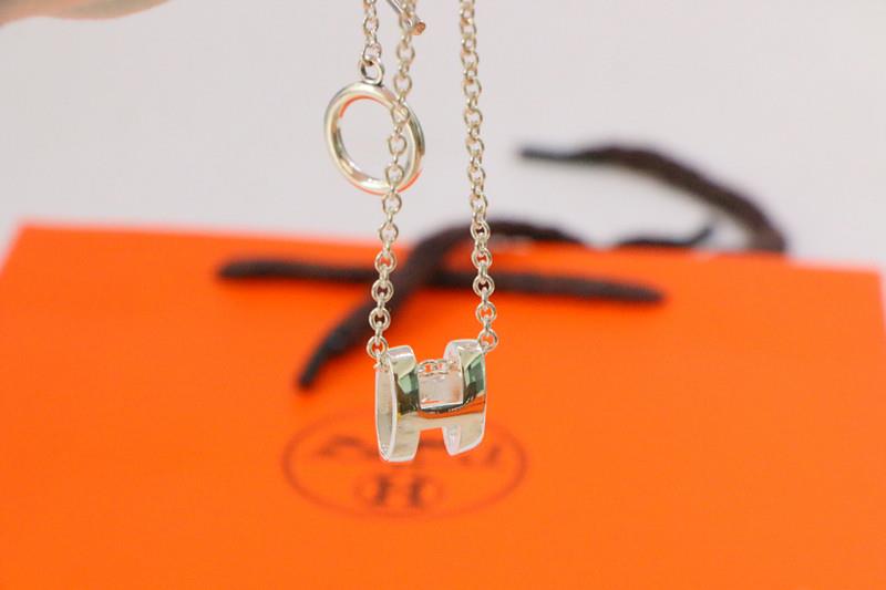 [CA]HM NECKLACE H LETTER OVAL SERIES