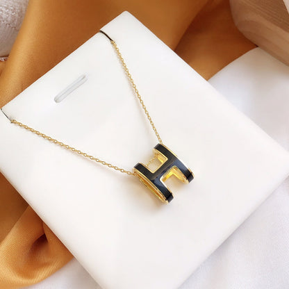 [CA]HM CLIC BLACK ENAMEL GOLD NECKLACE