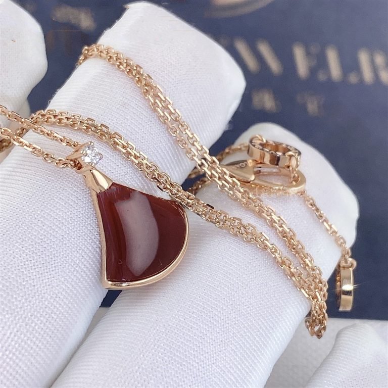 [CA]DREAM NECKLACE CARNELIAN 1 DIAMOND