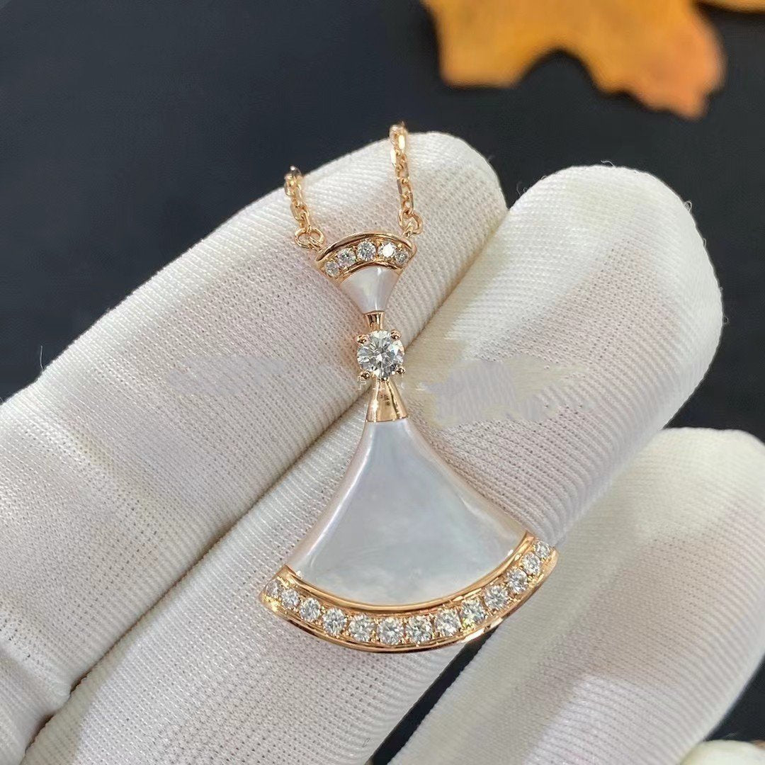 [CA]DREAM NECKLACE MOP PINK GOLD DIAMOND