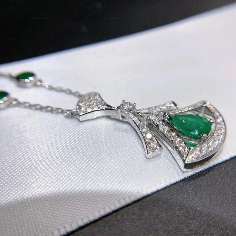 [CA]DREAM NECKLACE MALACHITE DIAMOND SILVER