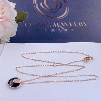 [CA]AMULETTE ROSE GOLD ONYX NECKLACE