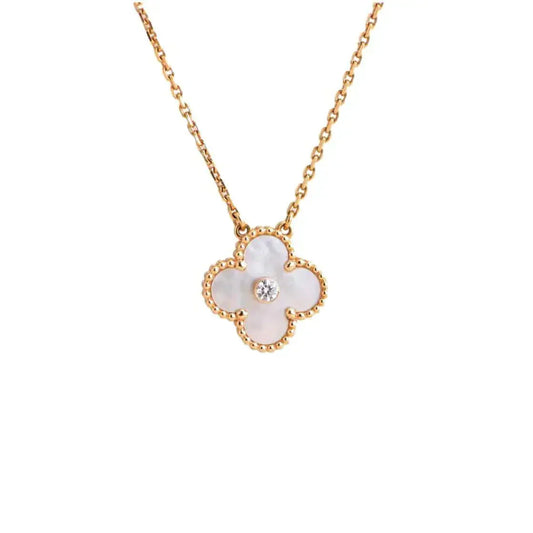 [CA]CLOVER 15MM DIAMOND WHITE FRITILLARIA NECKLACE