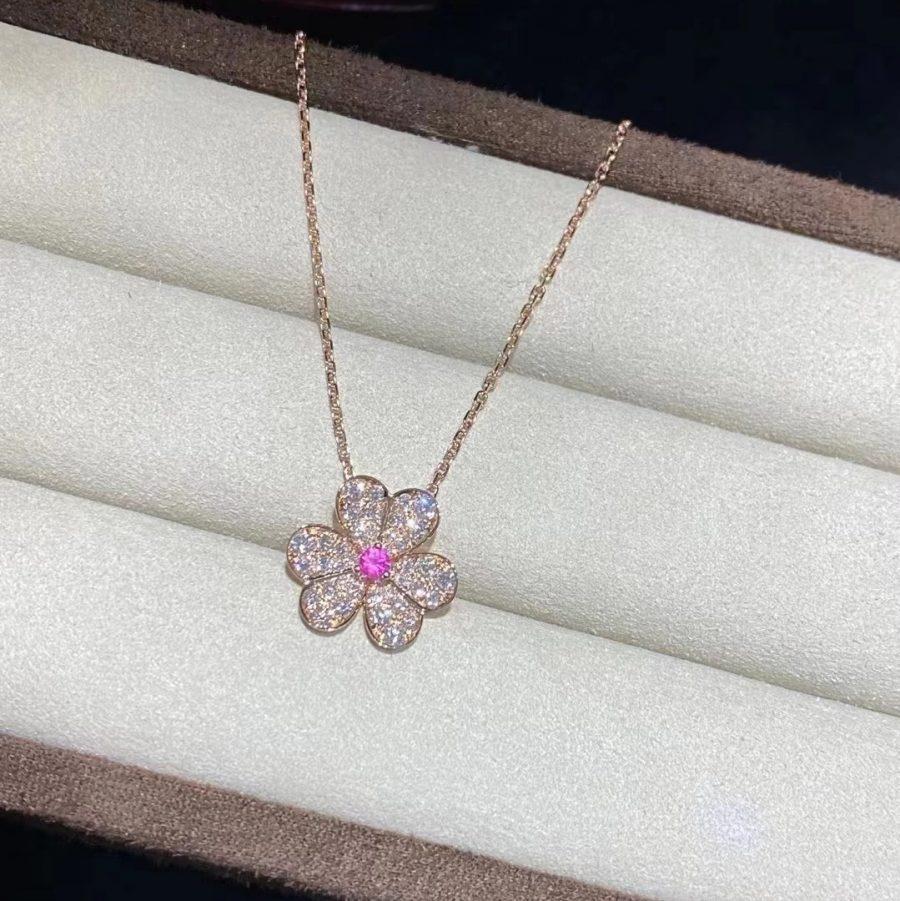 [CA]FRIVOLE ROSE GOLD FLOWER DIAMOND NECKLACE