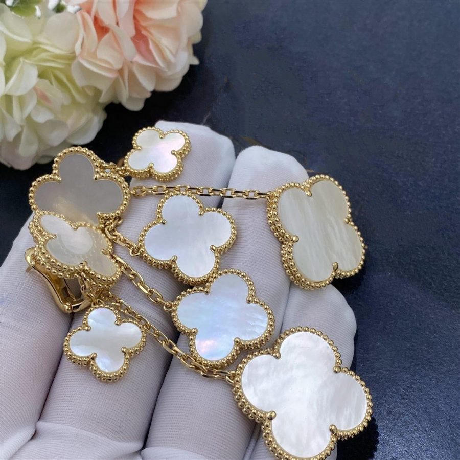 [CA]CLOVER EARRINGS WHITE MOP 4 MOTIFS GOLD