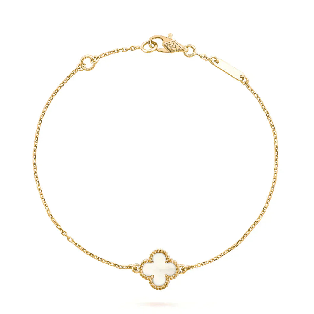 [CA]CLOVER WHITE MOP SINGLE FLOWER BRACELET