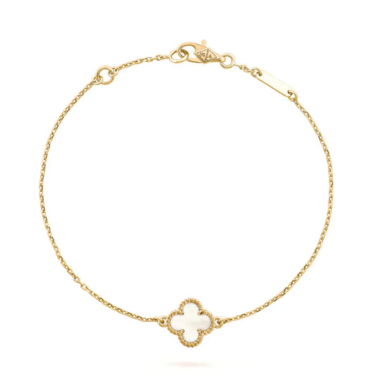 [CA]CLOVER WHITE MOP SINGLE FLOWER BRACELET