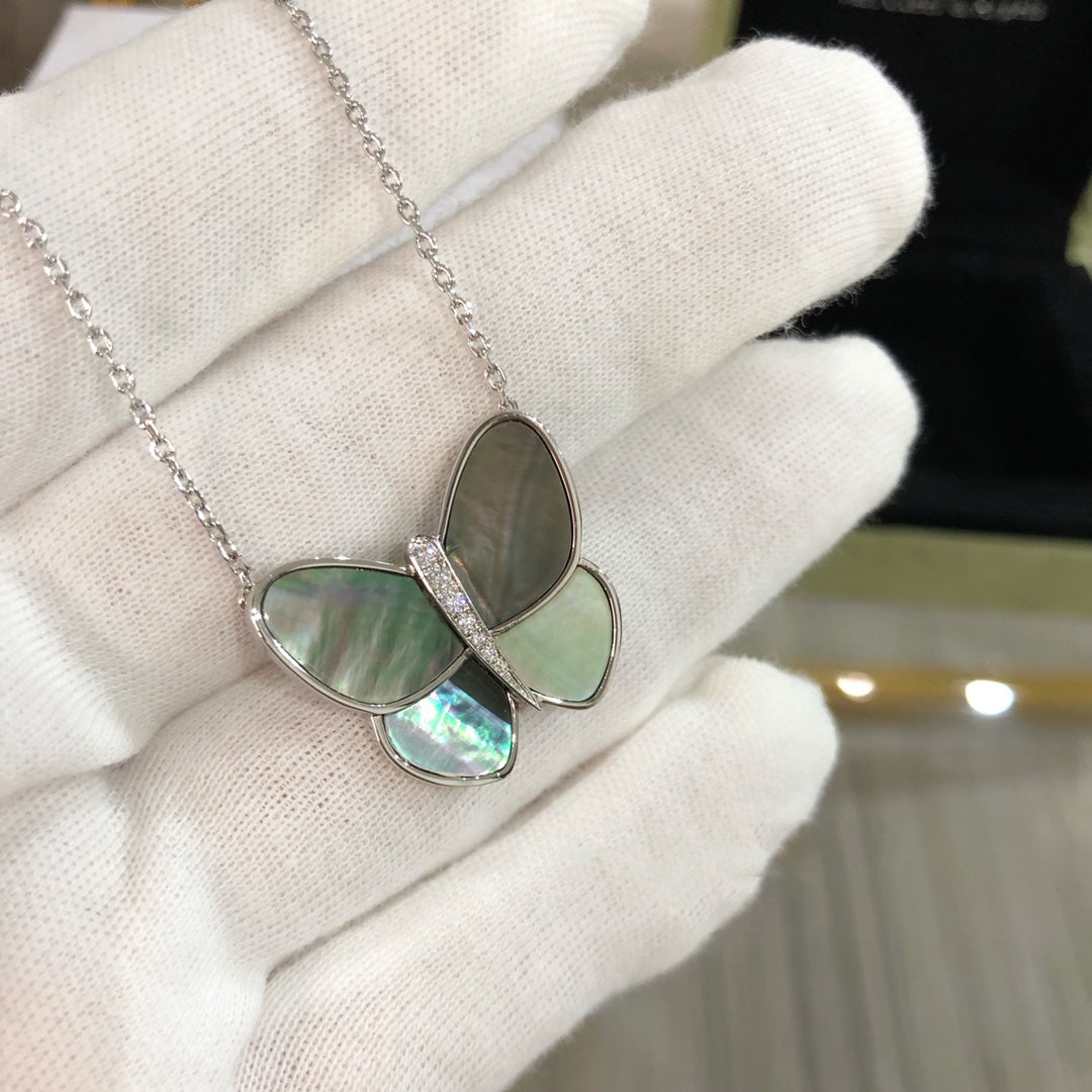 [CA]LARGE BUTTERFLY SILVER PENDANT DIAMOND NECKLACE