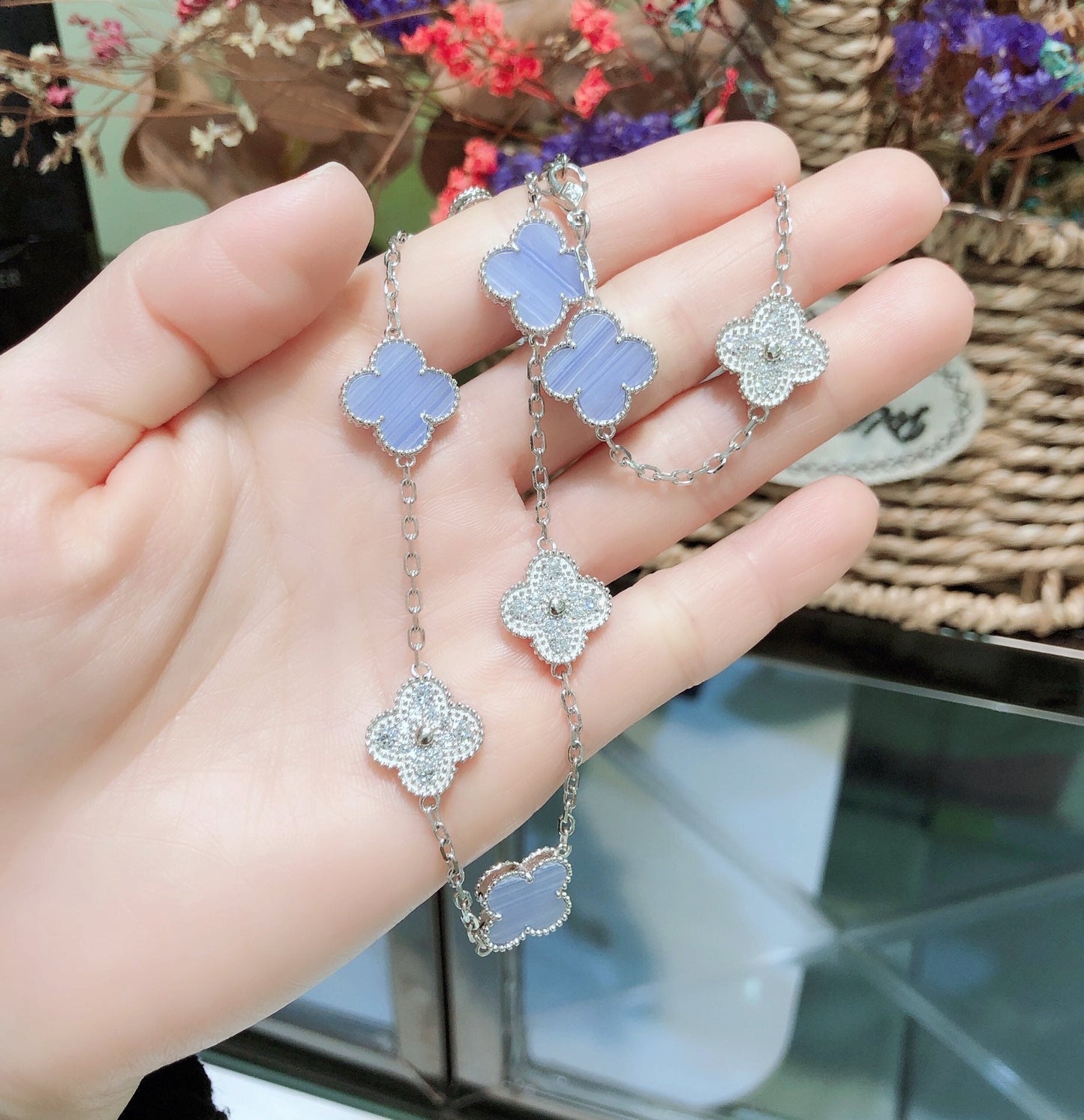 [CA]CLOVER 10 MOTIFS CHALCEDONY DIAMONDS SILVER NECKLACE