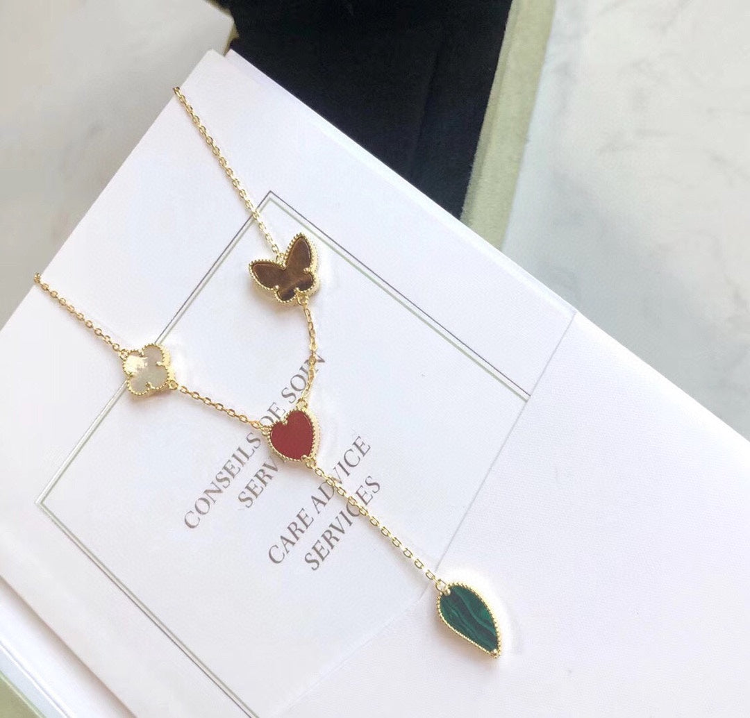 [CA]LUCKY SPRING 4 MOTIFS ROSE GOLD NECKLACE