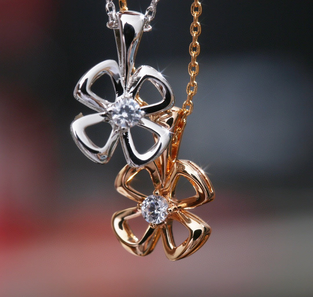 [CA]FIOREVER NECKLACE DIAMOND CENTER