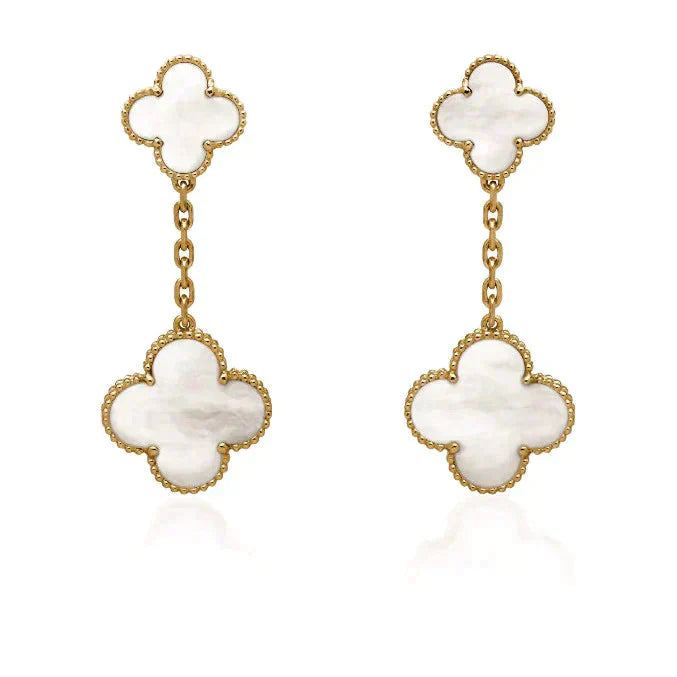 [CA]CLOVER 2 MOTIF WHITE MOP EARRINGS