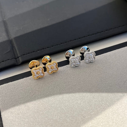 [CA]CLOVER MINI DIAMOND STUD EARRINGS