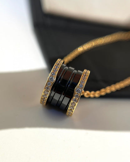 [CA]ZERO 1 BLACK CERAMIC DIAMOND PINK GOLD NECKLACE