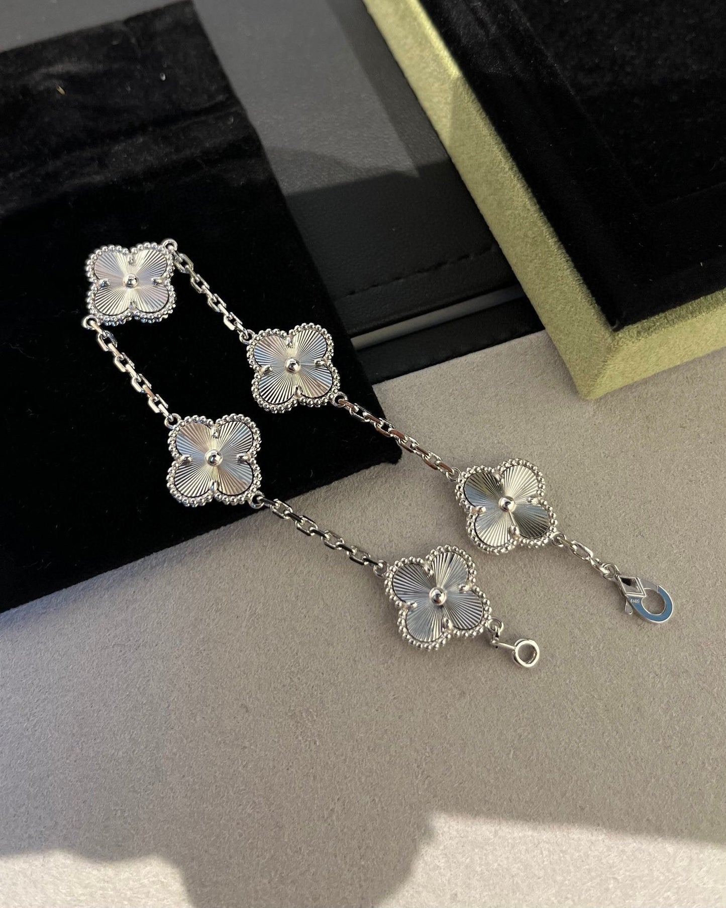 [CA]CLOVER SILVER 5 MOTIFS BRACELET